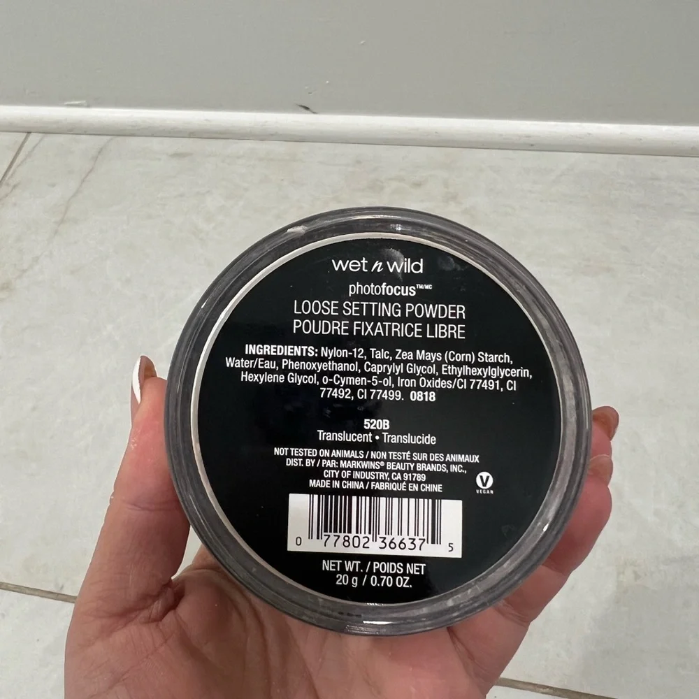 Wet n Wild Photofocus Translucent Loose Setting Powder 520B
